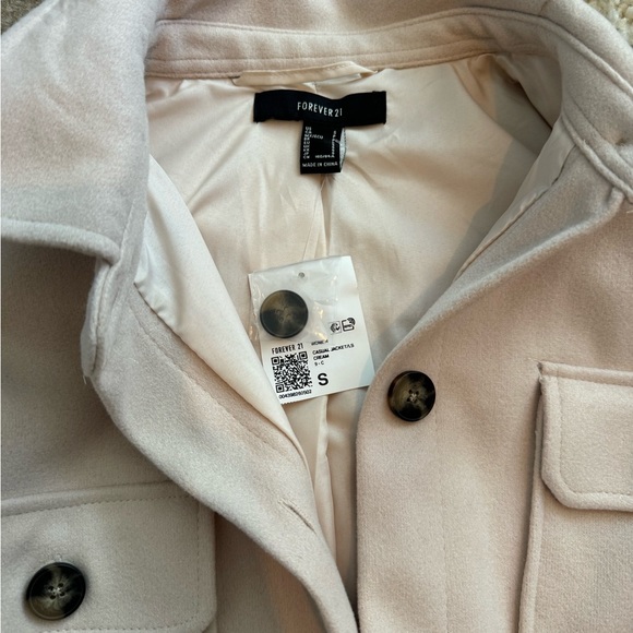 NWT- Forever 21 Oversized Button-Front Shacket in Cream - Picture 5 of 5